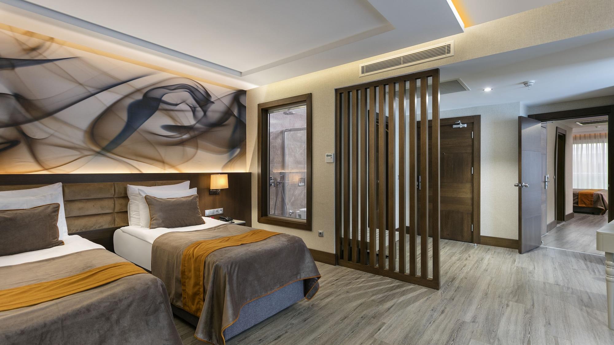 B Business Hotel & Spa Анталия Екстериор снимка