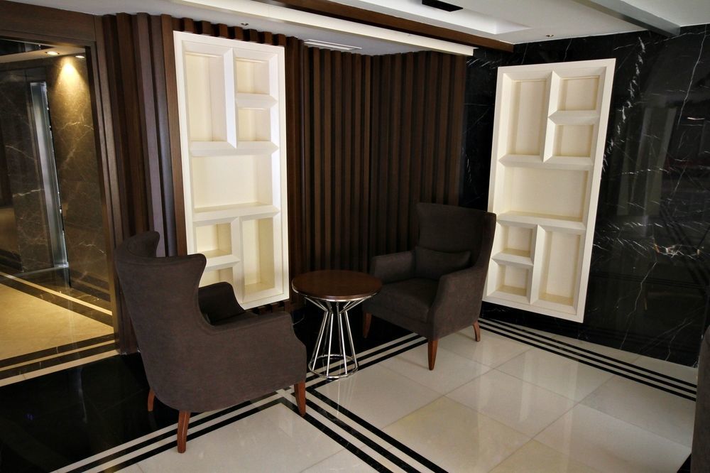 B Business Hotel & Spa Анталия Екстериор снимка