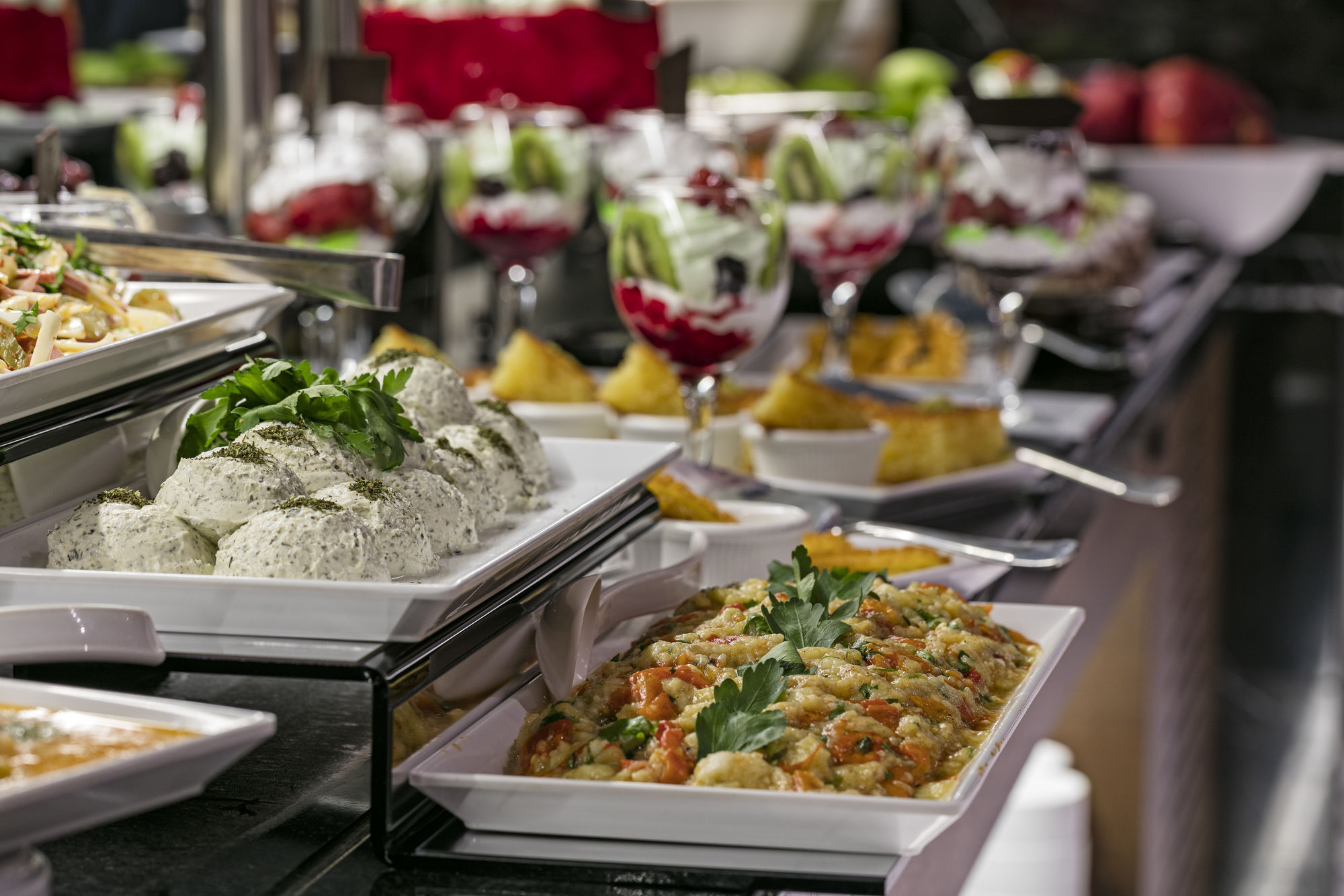 B Business Hotel & Spa Анталия Екстериор снимка