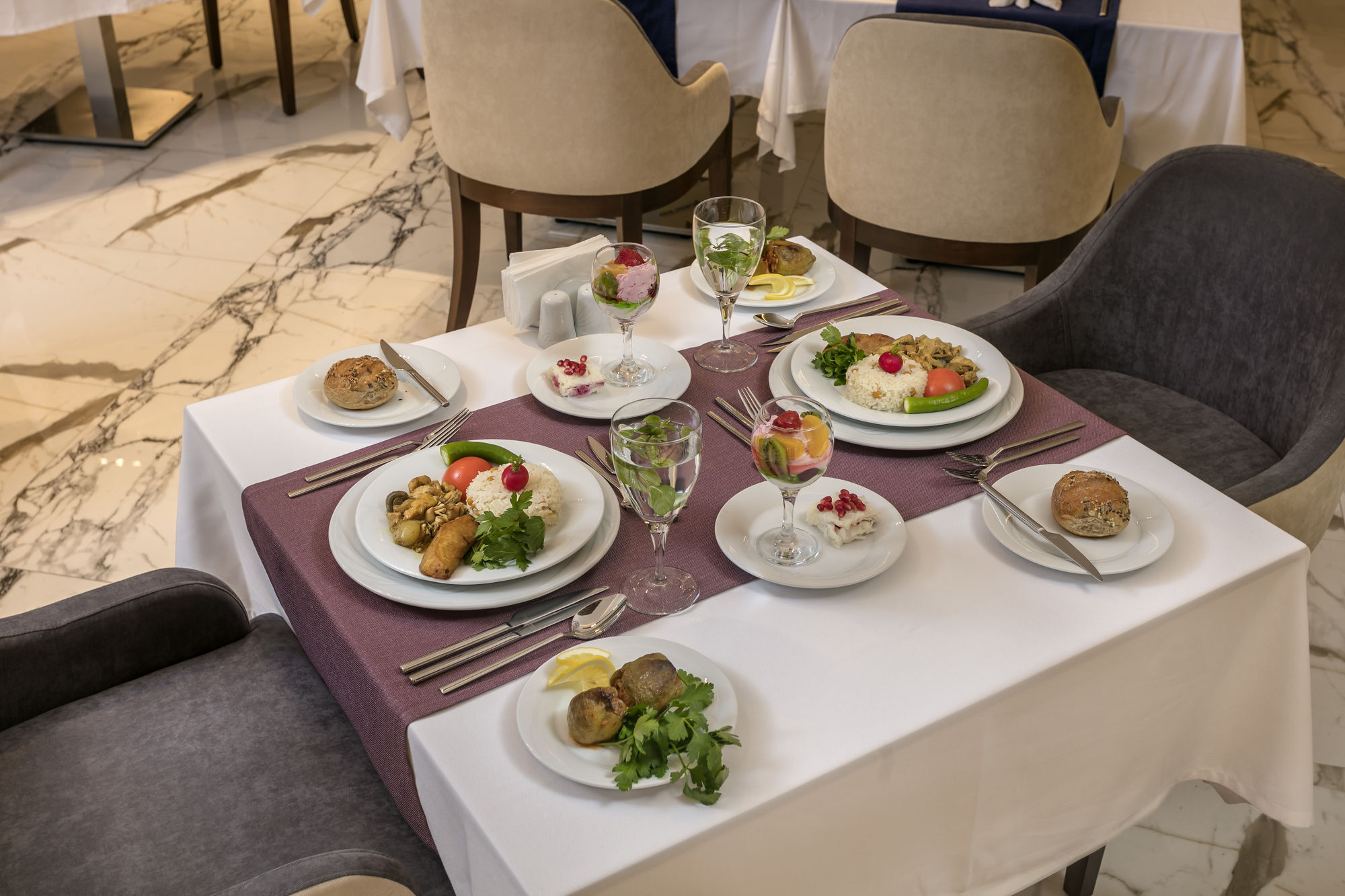 B Business Hotel & Spa Анталия Екстериор снимка