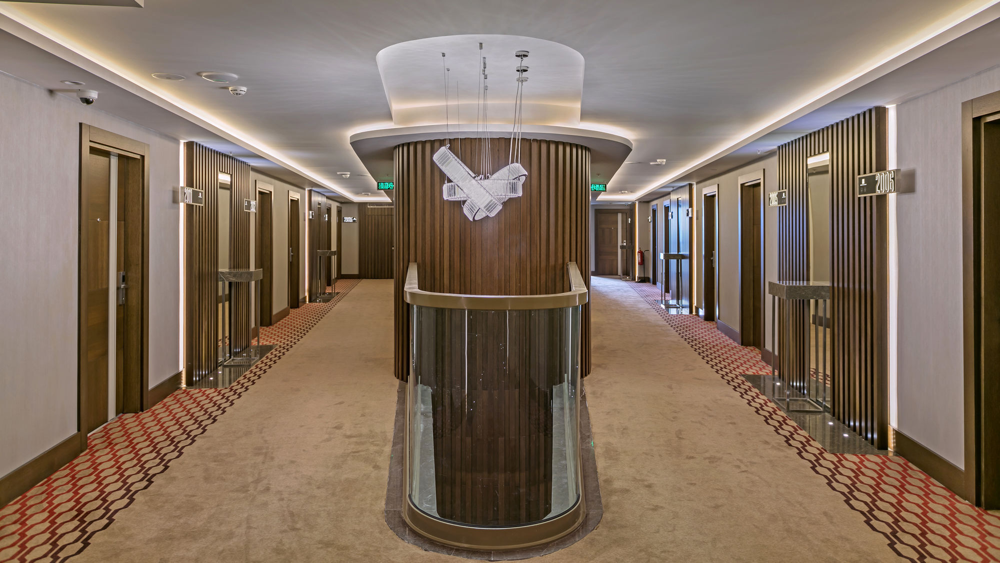 B Business Hotel & Spa Анталия Екстериор снимка